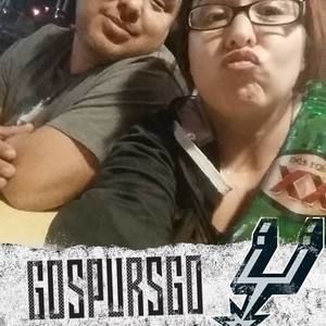 Meet your Posher, Alicia